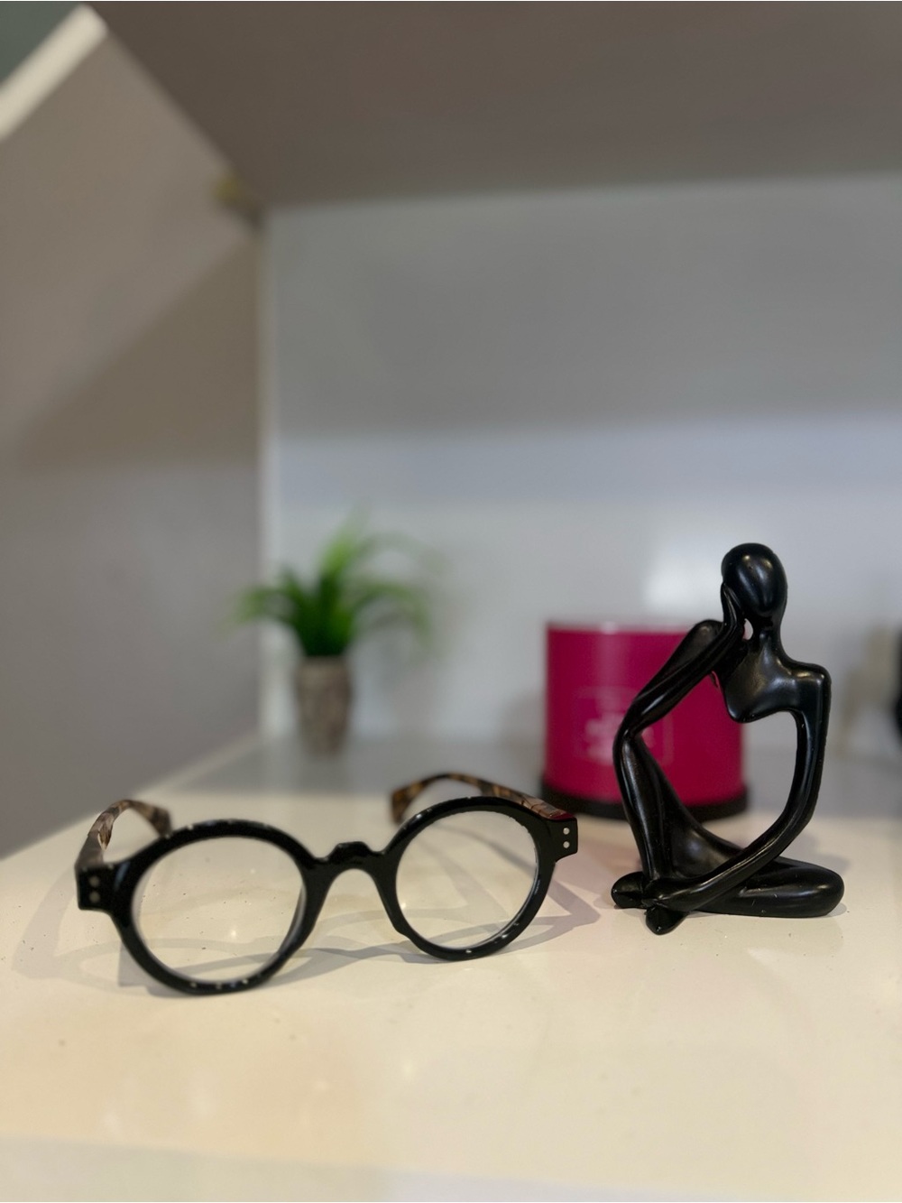 Black Decorative Abstract Figurine for Home Accents